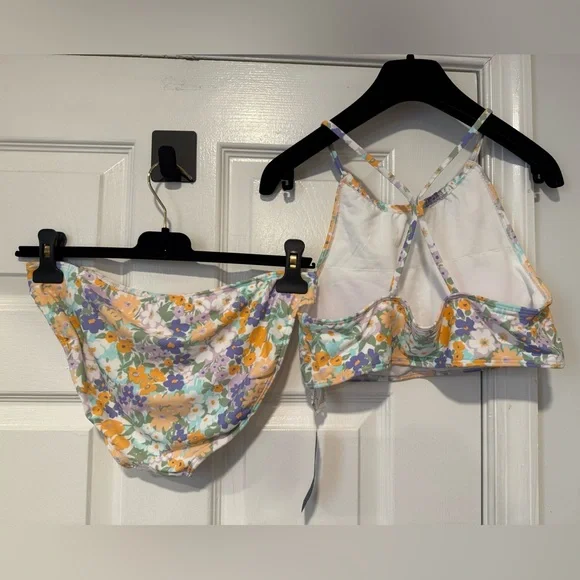 NWT Abercrombie Kids Floral Bralette Bikini Girls Size 17 18 Swim Beach Summer